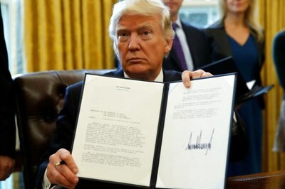 Trump Signs Order to Move Keystone, Dakota Pipelines Forward