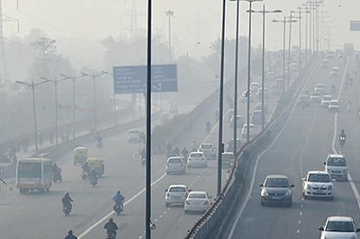 Delhi Records 'Poor' Air Quality Day After Dussehra, Likely To Improve