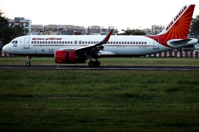 Hyderabad: Air India Flight Stays on Runway For 2 Hours With Passenger Onboard; Technical Glitch Suspected