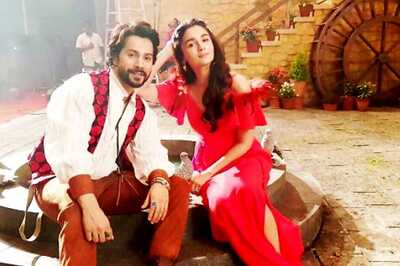 Varun Dhawan Opens Up on Pay Disparity, Asks Alia Bhatt to Hike Fee