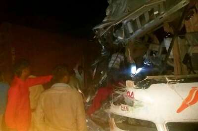 Coimbatore Bus Accident: 19 Killed, Several Injured as Kochi-Bound KSRTC Bus Collides With Lorry