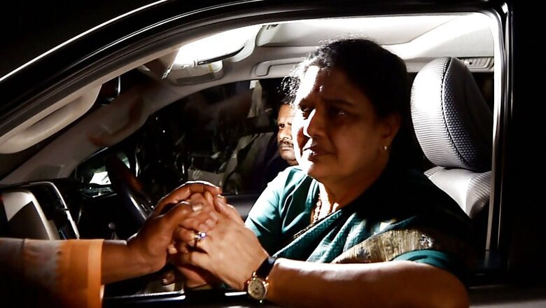 AIADMK Wants Media Gag on Cop Who Exposed 'VIP' Care For Sasikala in Jail