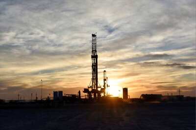 Oil Prices Mixed as Demand Shrinks Due to Coronavirus Travel Bans, Stimulus Hopes Support