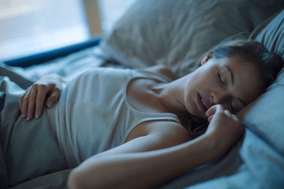 Less Than 6 Hours of Sleep Linked to Narrowing of Arteries