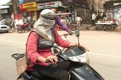 Helmet rule for women in Delhi to be in force, Sikhs exempted