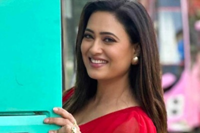 Shweta Tiwari's Red Flowy Gown Can Make Anyone Green With Envy