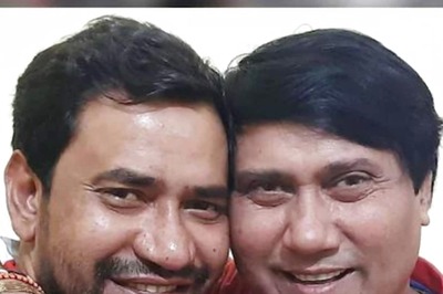 Nirahua’s Elder Brother Vijay Lal Yadav Injured in Car Accident; Know More