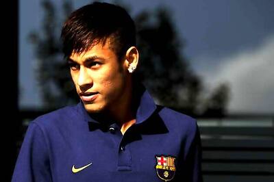 Neymar to wear No. 11 jersey for Barcelona