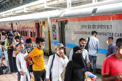 Maharashtra Lockdown: Train Travel For Fully Vaccinated; Malls May Open | What to Expect