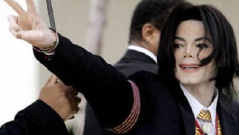 Remembering MJ: Depp, Lindsay mark their respect