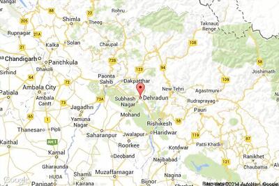 Four die as car rolls down into gorge