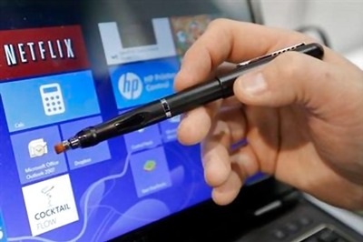 CES 2013: Now, a digital pen that makes old monitors touch-ready