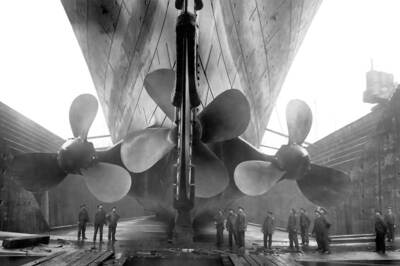 'Golden Age of Travel' Showcased in New Victoria and Albert Museum's Show