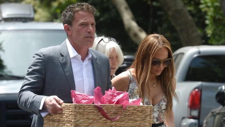 Ben Affleck Is Falling Into A ‘Toxic Pattern’ And ‘Messing with Jennifer Lopez’s Head’: Report