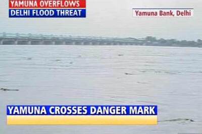 Yamuna rises, Delhi put on high alert
