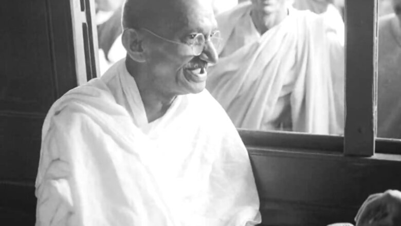 A Shop in Lucknow Where Mahatma Gandhi Got His Glasses Repaired, and the Letter That Got Lost