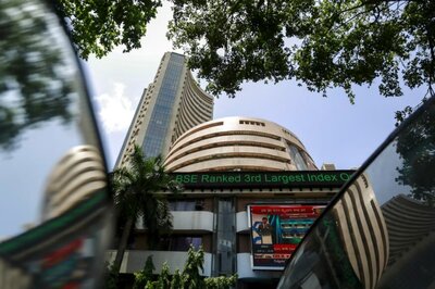 Markets Back to Winning Ways on Stimulus Lift, Sensex Reclaims 32k-Mark
