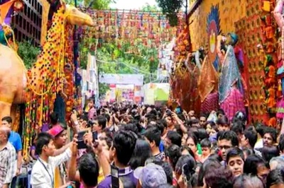 3 Bengal Districts Record Covid-19 Positivity Rate of Over 3%  Post Durga Puja Festivities