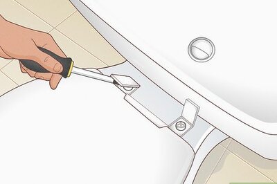 How to Remove a Toilet Seat