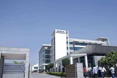 HCL Tech Dips Nearly 2% Ahead of Q4 Earnings. Here's How to Trade the IT Stock?