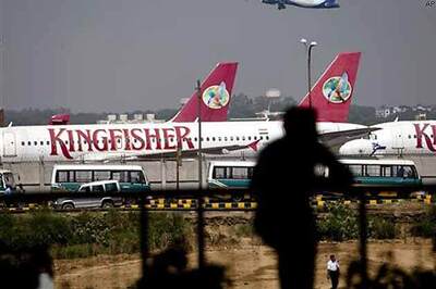Kingfisher Airlines employees to meet management