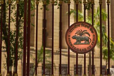 NEFT Money Transfer Facility Will Not Be Available for 14 hours on Sunday: RBI
