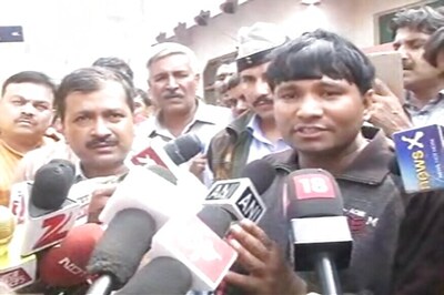 Arvind Kejriwal Offers Rs 1 Crore Compensation to Ex-Jawan's Family