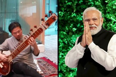 Singapore Deputy PM Lawrence Wong Tries Hands On Sitar; PM Modi Sends Him Best Wishes on “melodious endeavour”