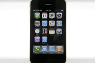 Apple iPhone 3G: 1 mn sold in 3 days | Pics: Buyer frenzy