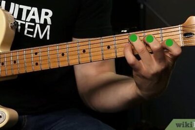 How to Position Your Fingers on Guitar Strings