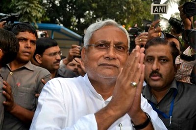 Bihar to be a dry state from April 2016 as CM Nitish Kumar announces ban on sale of alcohol