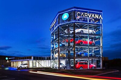 The world's first coin-operated car vending machine