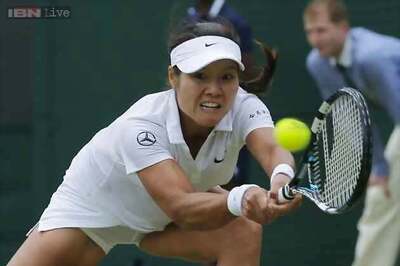Li Na, Venus Williams out of Wimbledon, Novak Djokovic wins