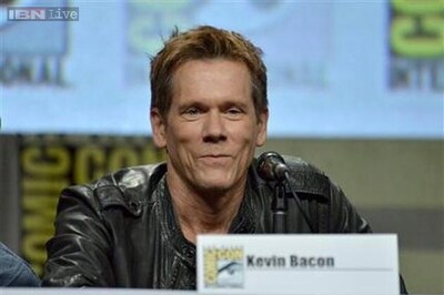 Kevin Bacon brings his 'Six Degrees' to Comic-Con