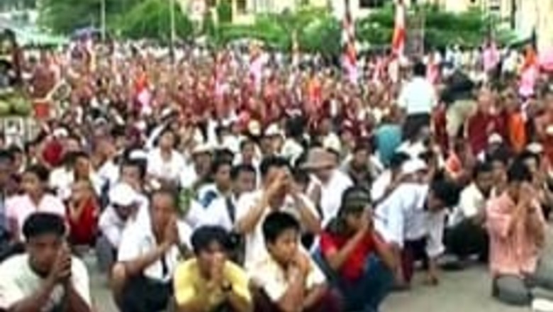 Malaysia police move to foil rally by ethnic Indians