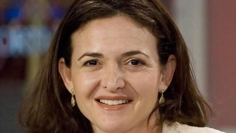 Facebook COO Sheryl Sandberg switches flights, avoids Asiana Air crash