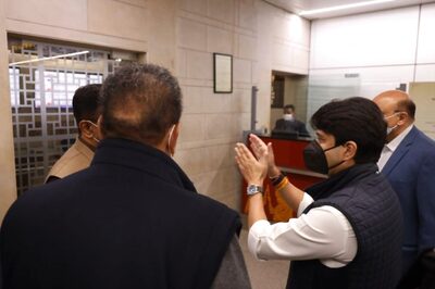 Work on to Ease Delhi Airport Bottlenecks, Says Scindia as Chaos Takes Sheen Off Holiday Cheer