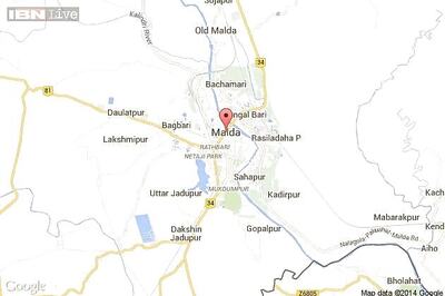 West Bengal: Two dozen crude bombs found in an orchard in Malda