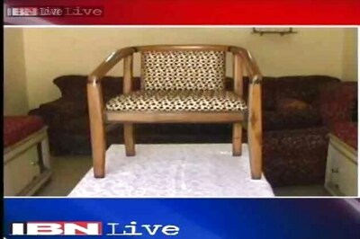 No buyers for Modi's chair in Agra