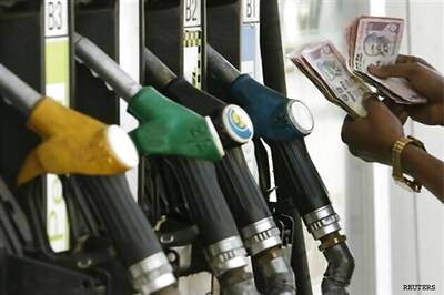 Euro-IV petrol, diesel in 50 more cities by March 2015
