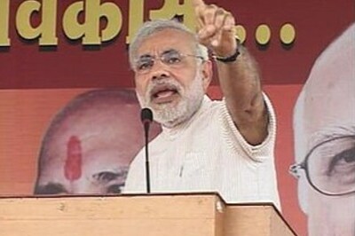 Modi targets Gandhis, says end dynastic politics