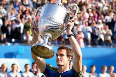 Murray beats Cilic to win Queen's for third time