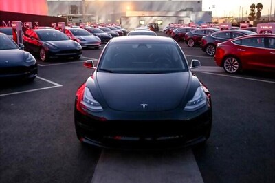 Tesla Unveils First Made-in-China Model 3 Sedan From Gigafactory 3 in Shanghai