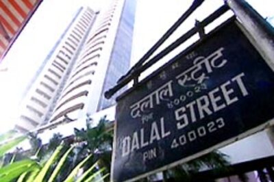Mkt ends in red: Midcap, smallcap outperform