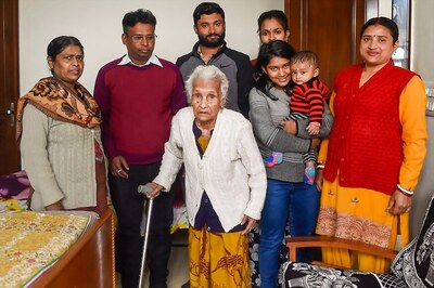 Bangladesh-born Woman Oldest Voter in Delhi, Eager to Get Finger Inked at 111