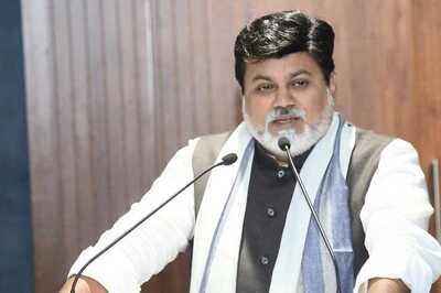 Maharashtra Minister Asks Oppn to Clear Stance on Maratha Quota, Urges Activist Jarange Patil Not to Target Fadnavis