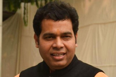 BJP hits back at Rahul Gandhi's horse-trading charge, calls Congress a 'sinking ship'