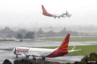Qatar Airways denies talks to buy SpiceJet stake