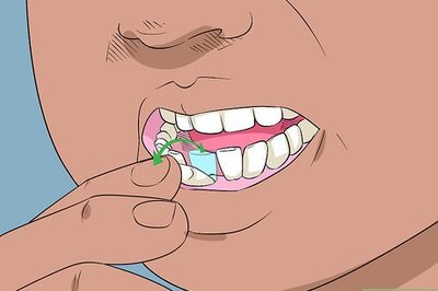 How to Pull Out a Loose Tooth