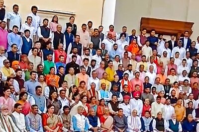 News18 Afternoon Digest: Parliament Special Session LIVE, India Ousts Senior Canadian Diplomat & Other Top Stories